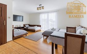 RAMZES-pokoje z balkonami,parking,Blisko do plaży Ustka