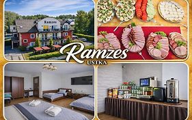 RAMZES-pokoje z balkonami,parking,Blisko do plaży Ustka